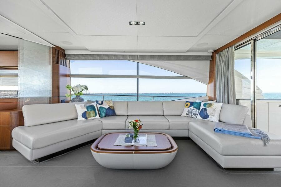 2018 Princess Y75 Motor Yacht
