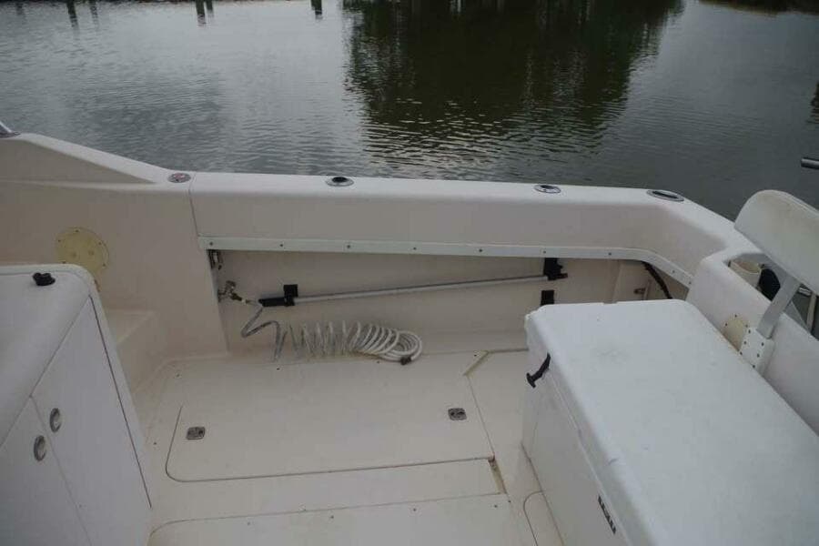 1994 Intrepid 376 Walkaround