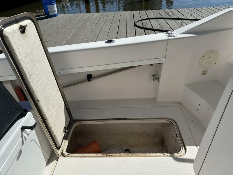 1994 Intrepid 376 Walkaround