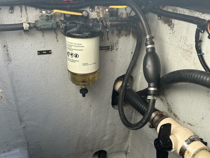 1994 Intrepid 376 Walkaround