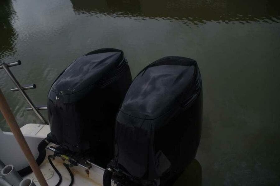 1994 Intrepid 376 Walkaround