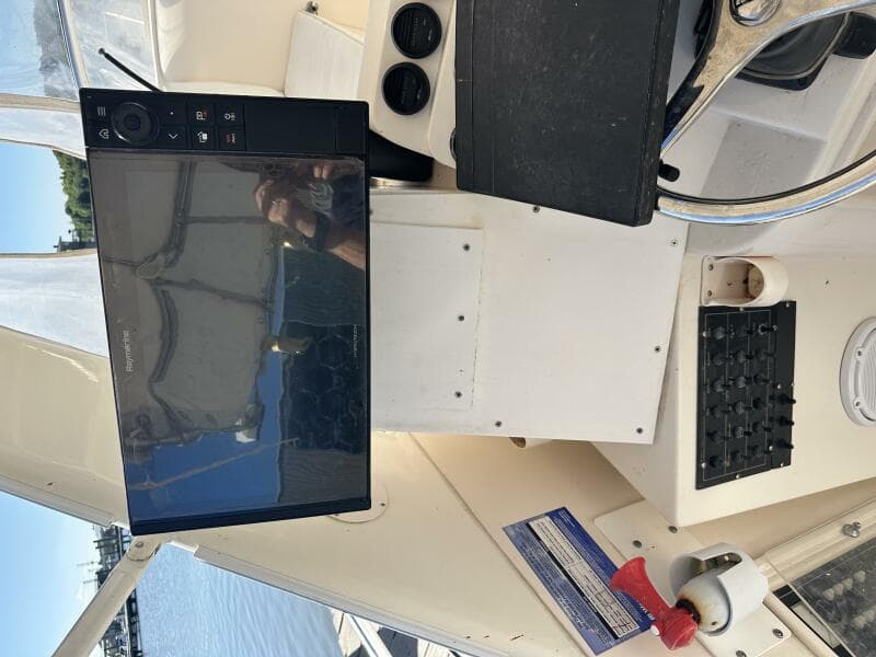 1994 Intrepid 376 Walkaround