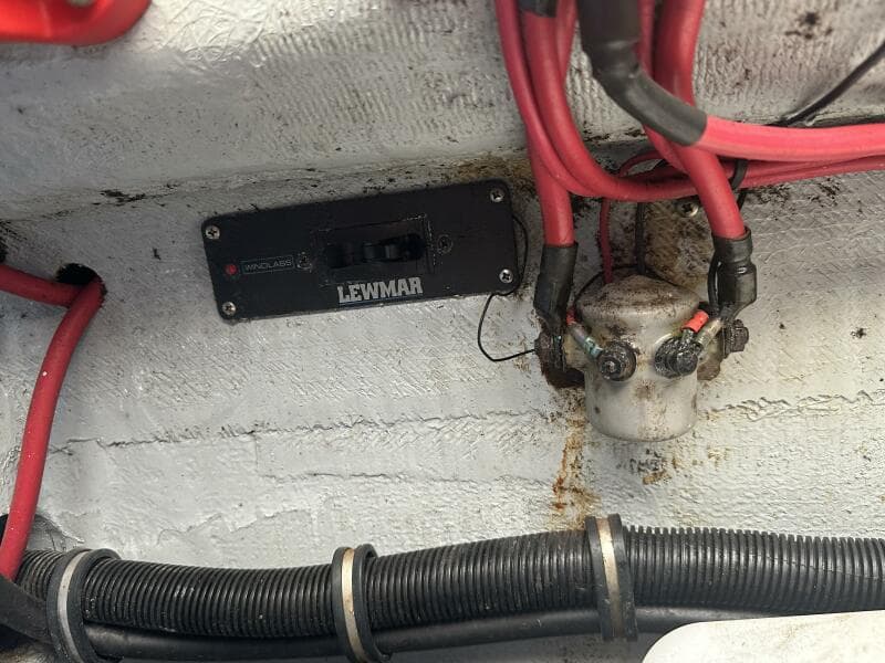 1994 Intrepid 376 Walkaround