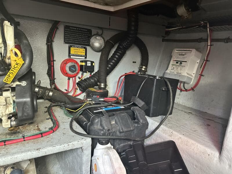 1994 Intrepid 376 Walkaround