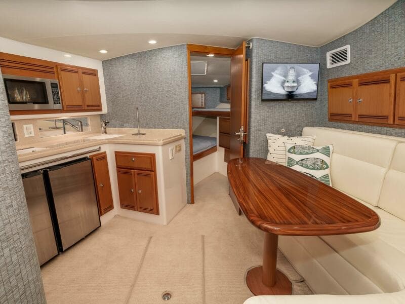 2008 Cabo 38 Express SHOW TIME 