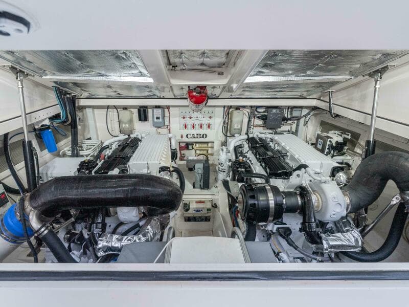 2008 Cabo 38 Express SHOW TIME 