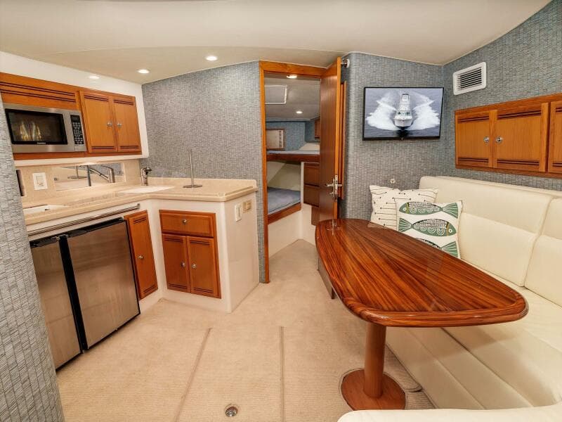 2008 Cabo 38 Express SHOW TIME - Galley/Salon