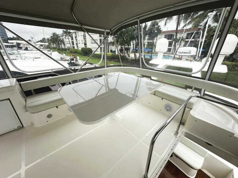 2014 Ferretti Yachts 530