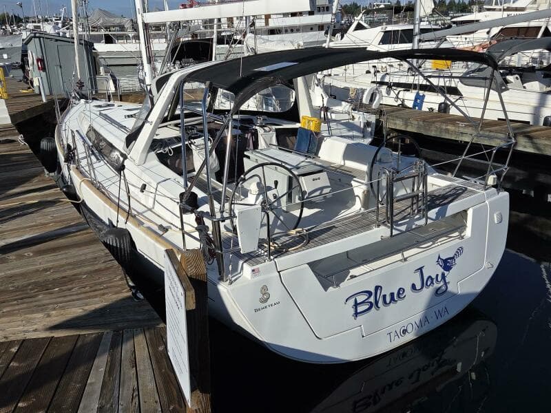 Transom w/ Swim Step Up