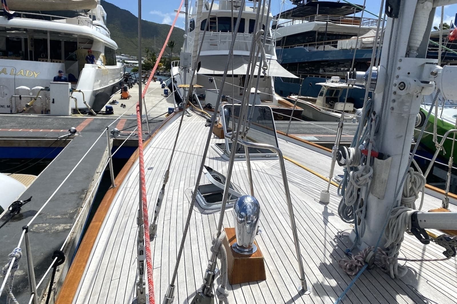1984 Hallberg-Rassy 49 - Photo 8