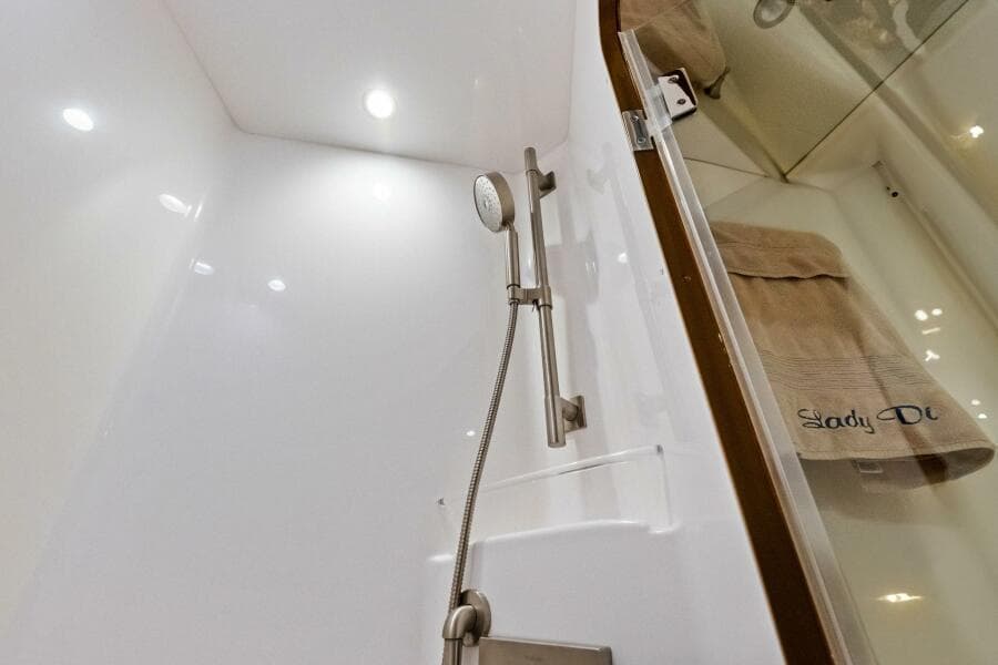 2012 82 Viking Convertible - Lady Di