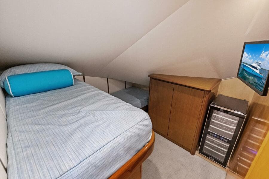 2012 82 Viking Convertible - Lady Di