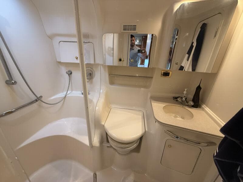 2001 Sea Ray 410 Sundancer