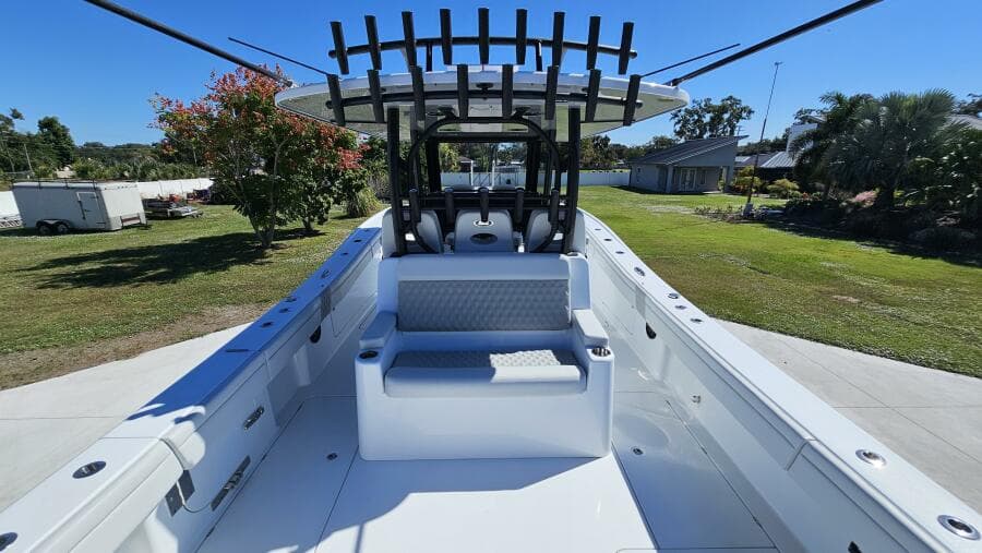 2025 Costa Custom 34SV