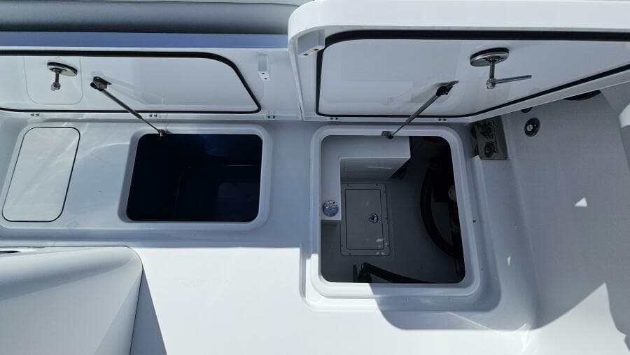 2025 Costa Custom 34SV