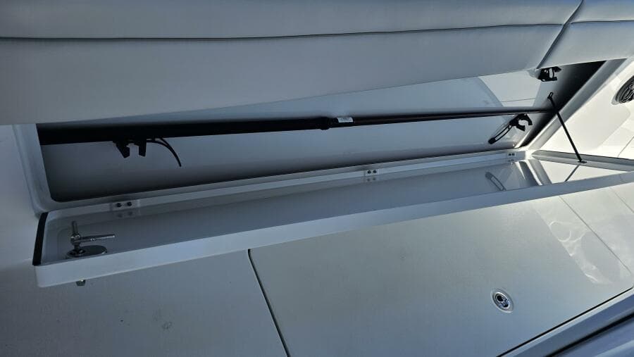 2025 Costa Custom 34SV