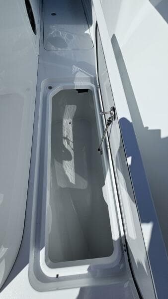 2025 Costa Custom 34SV