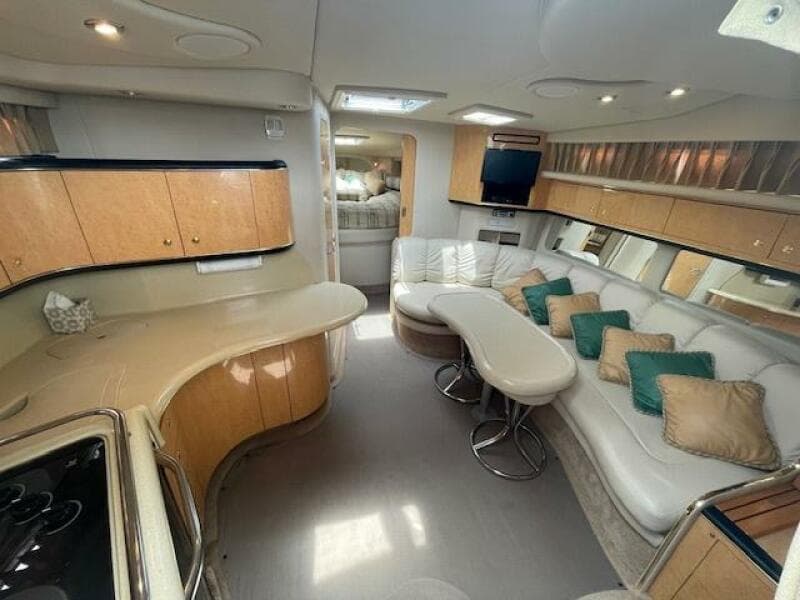 1998 Sea Ray 370 Sundancer