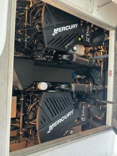 1998 Sea Ray 370 Sundancer