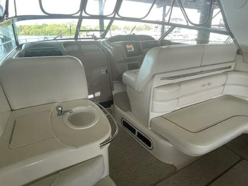 1998 Sea Ray 370 Sundancer