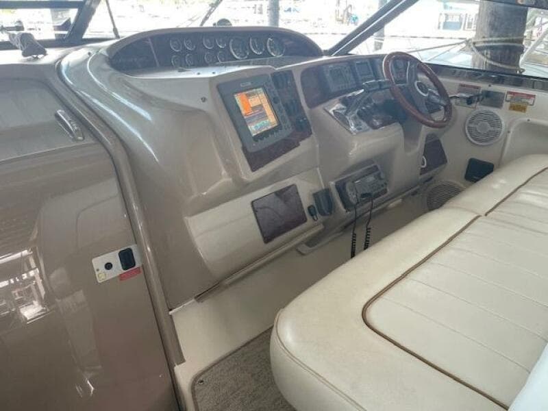 1998 Sea Ray 370 Sundancer