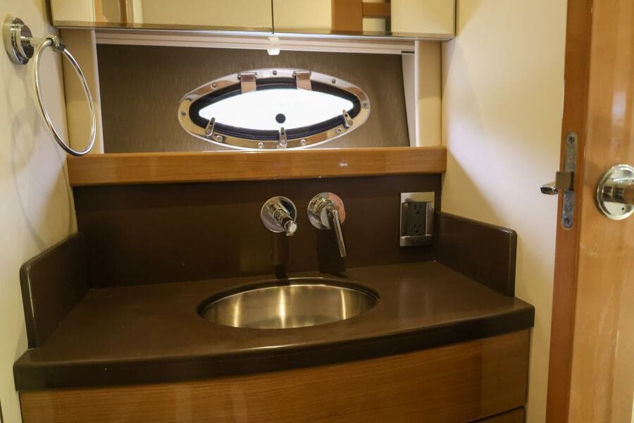 2013 Formula 45 Yacht