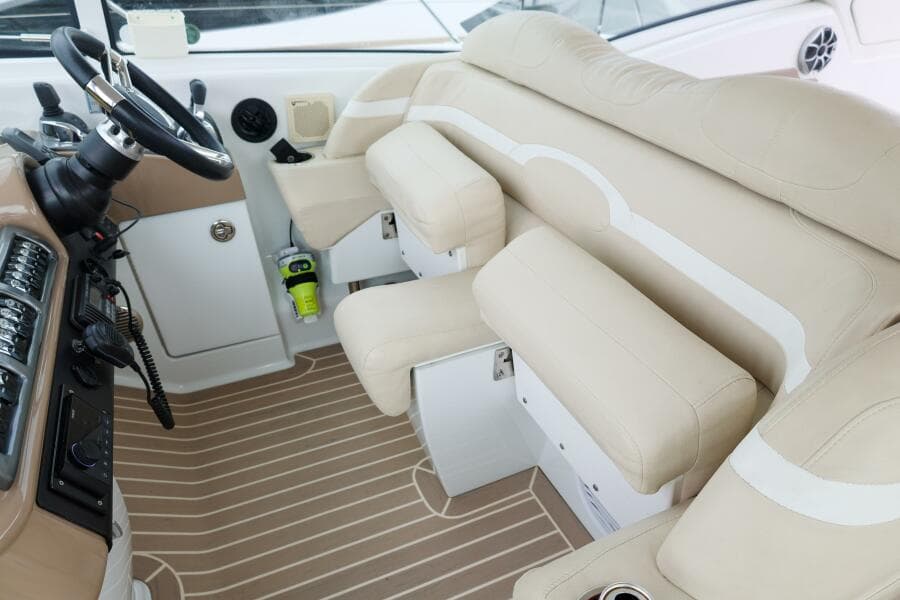 2013 Formula 45 Yacht