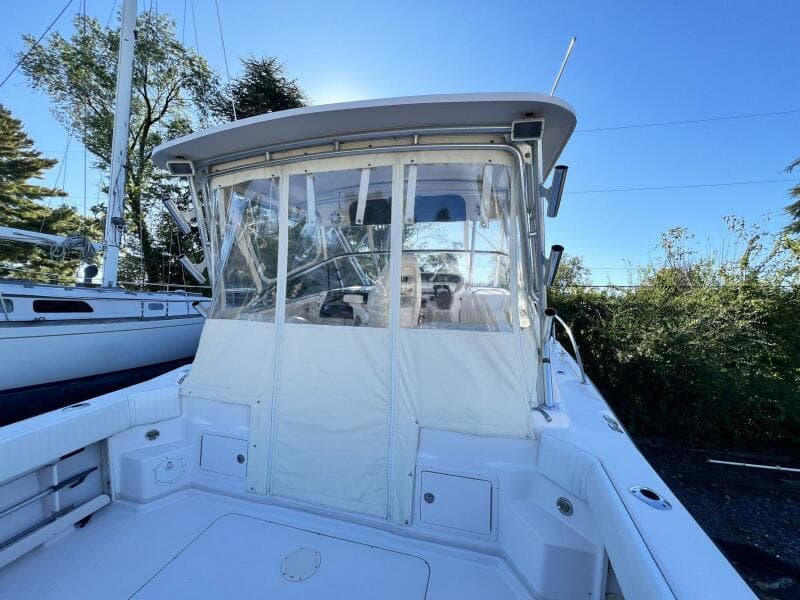 2004 Grady-White Express 330