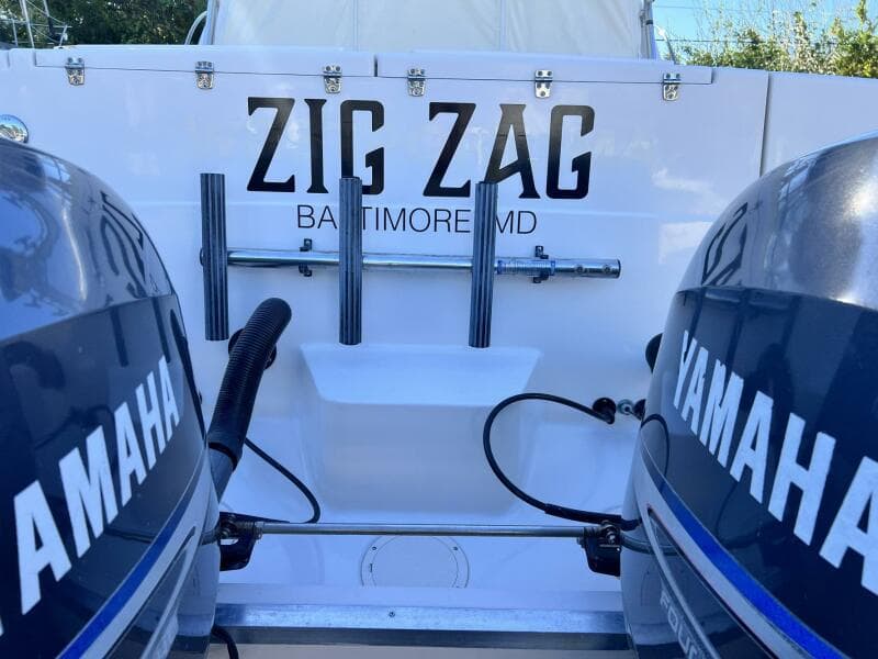 2004 Grady-White Express 330