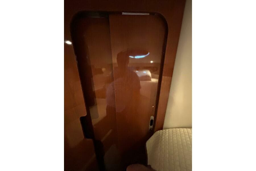 2007 Regal 3760 Sportyacht