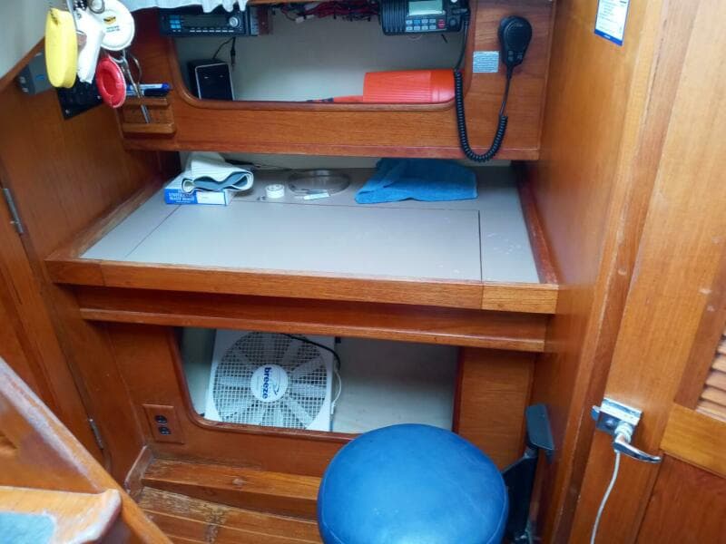 1982 C&C Landfall 35