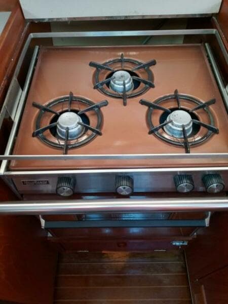 1982 C&C Landfall 35