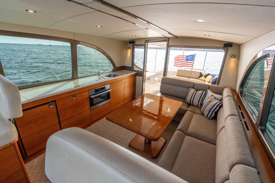 2016 Palm Beach Motor Yachts PB50
