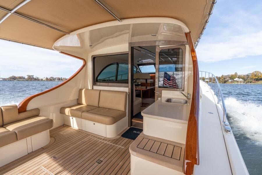 2016 Palm Beach Motor Yachts PB50