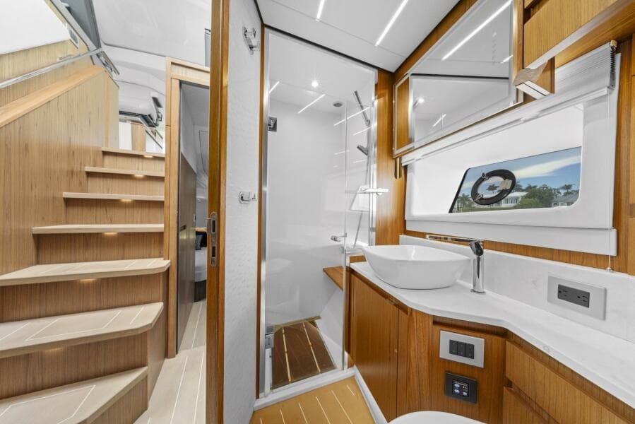 2023 Tiara Yachts EX 60