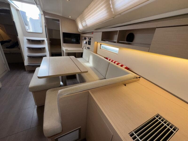 2022 Beneteau Oceanis 40.1
