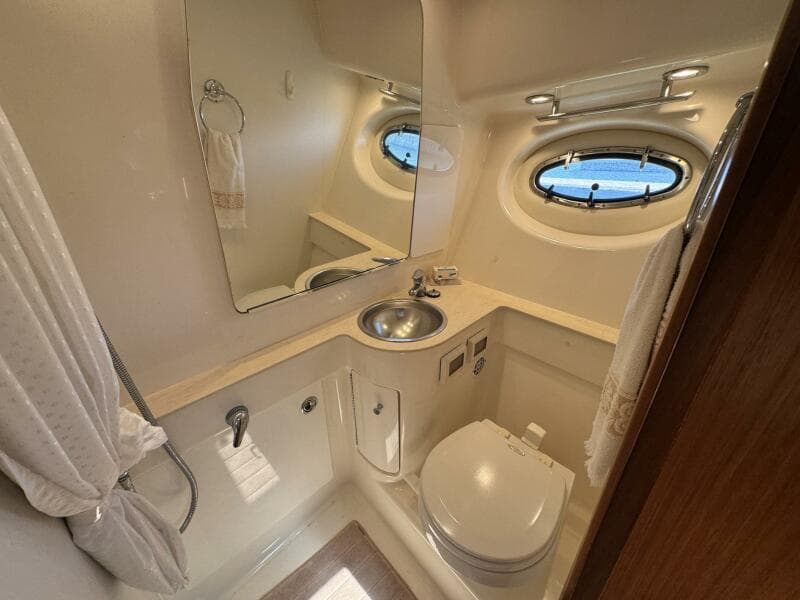 2005 Tiara Yachts 3200 Open