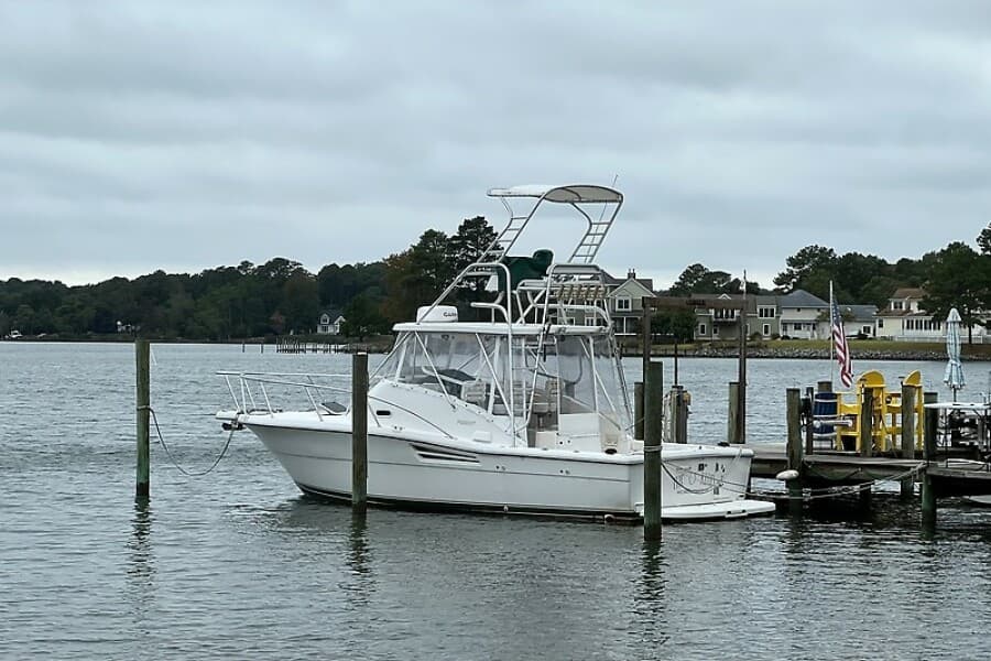 2001 Pursuit 3000 Offshore