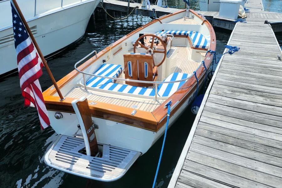 2007 Custom Flanders Bay 27