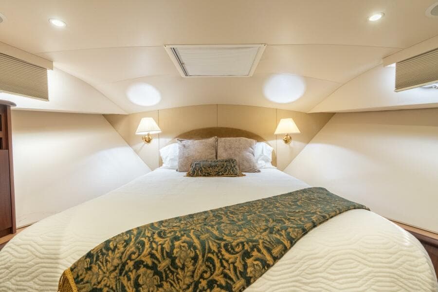 2009 Pacific Mariner 65 Motor Yacht