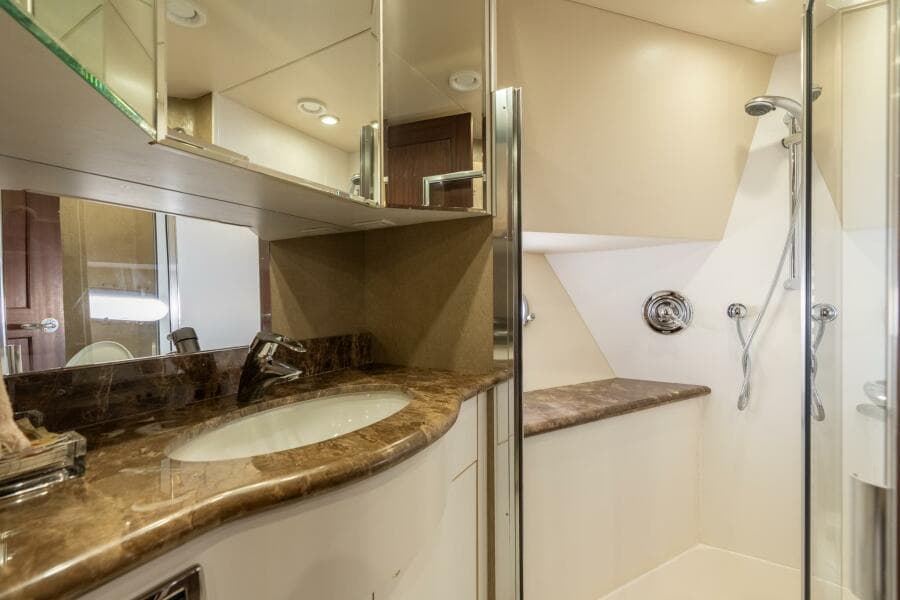 2009 Pacific Mariner 65 Motor Yacht