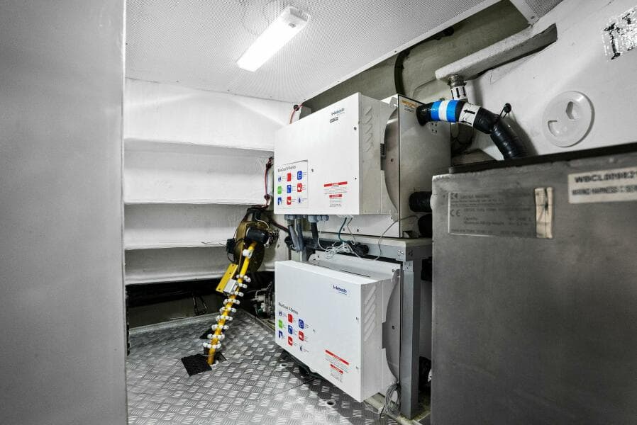 2021 Sirena 64- DESTIN-E- Engine Room