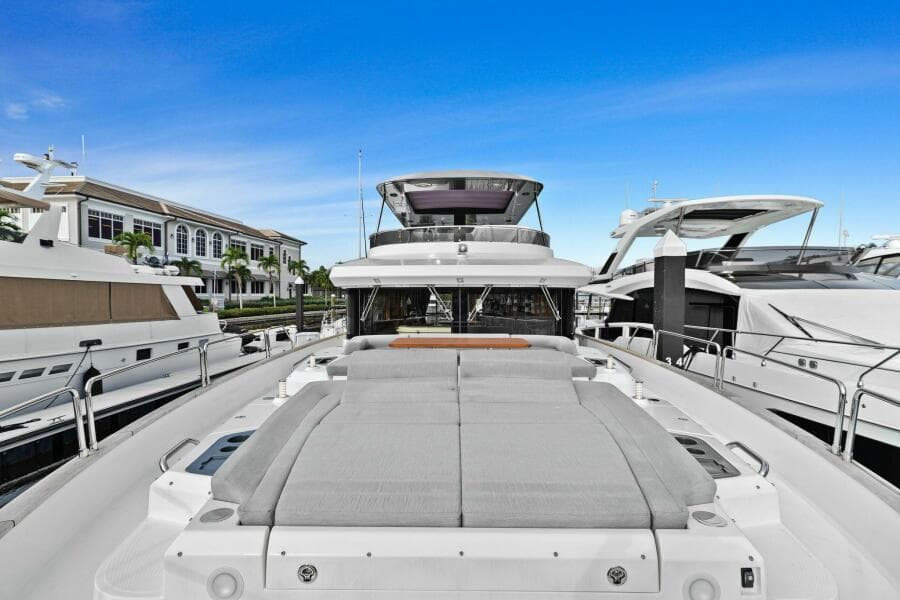 2021 Sirena 64- DESTIN-E- Bow