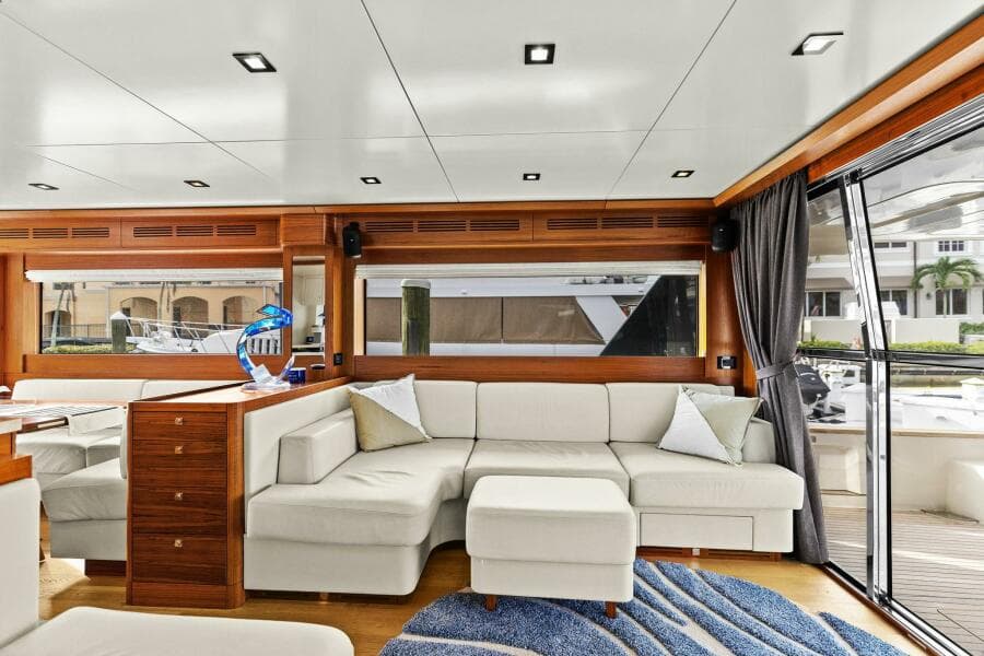 2021 Sirena 64- DESTIN-E- Salon 