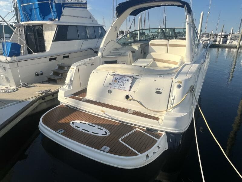2005 Sea Ray 320 Sundancer