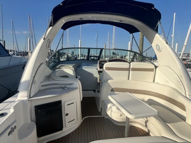 2005 Sea Ray 320 Sundancer