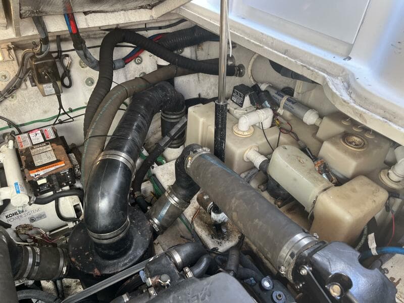 2005 Sea Ray 320 Sundancer