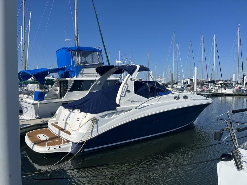 2005 Sea Ray 320 Sundancer