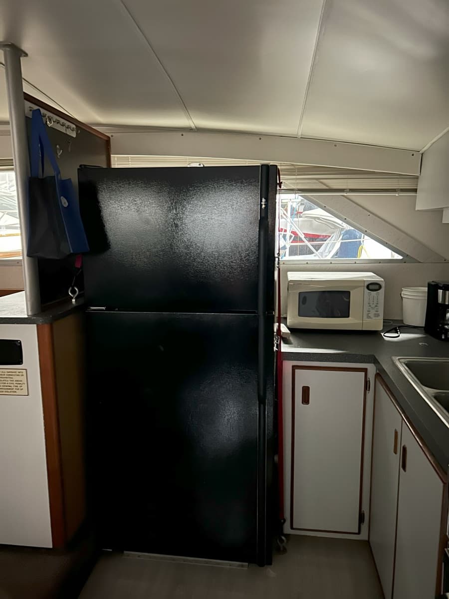 1977 Bertram 42 Motor Yacht - Photo 59