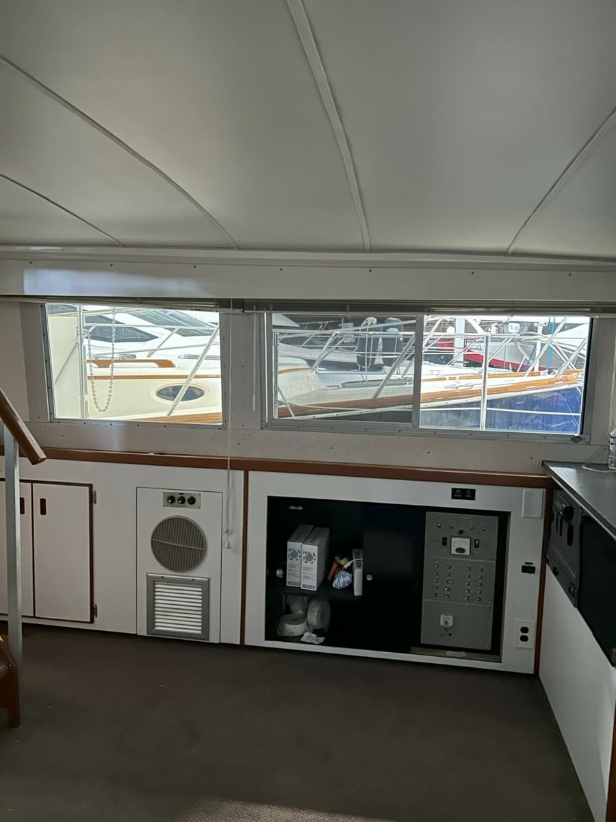 1977 Bertram 42 Motor Yacht - Photo 45